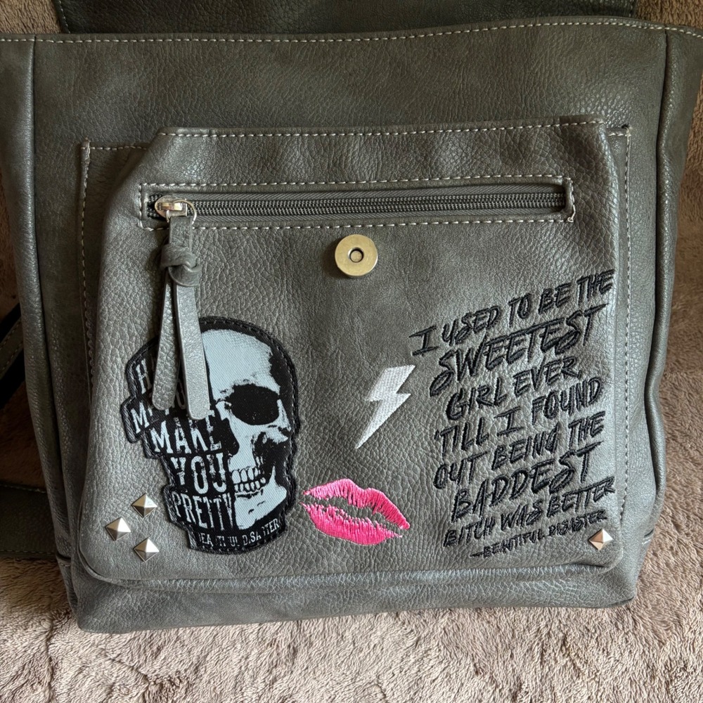 Beautiful Disaster Grey Studded Convertible Backpack Crossbody Bag Skull Punk - Picture 5 of 16